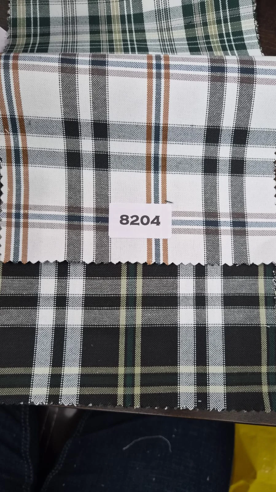 Design 8204